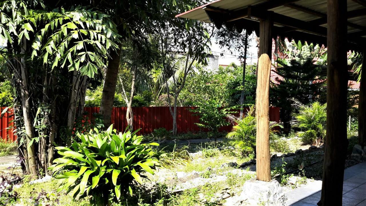 Sabandy Guesthouse Kuah Exterior foto
